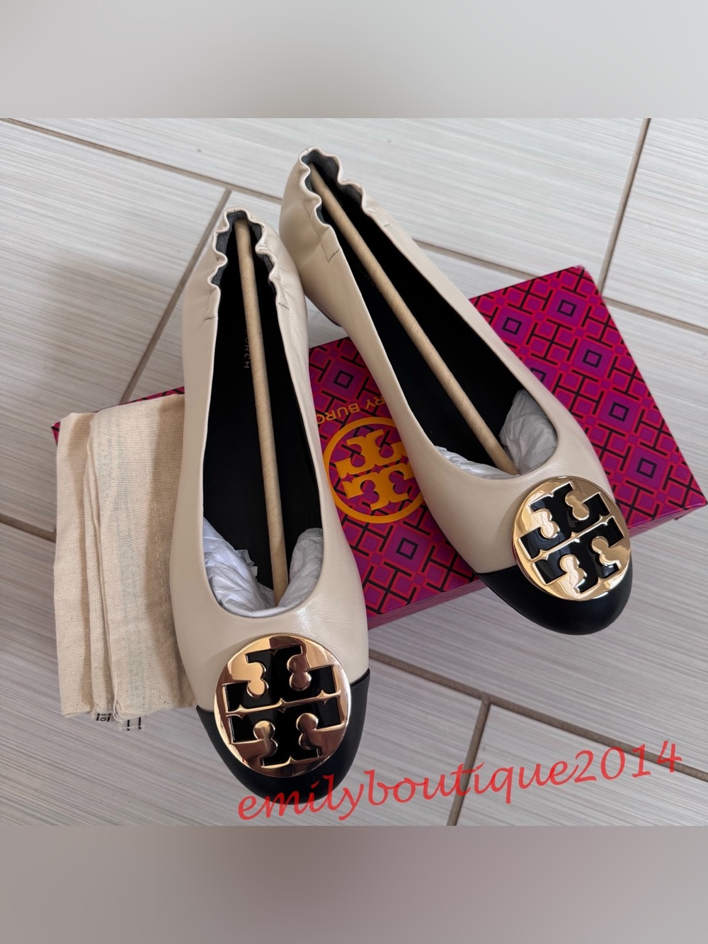 NIB Tory Burch 10 Claire Cap Toe Ballet Flats Cream Black Napa Leather 148336